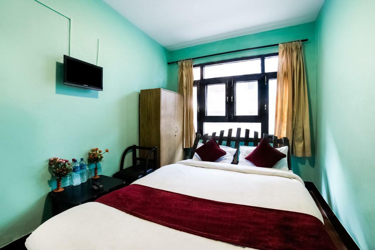 Hotel Kuti - Kathmandu Exterior photo